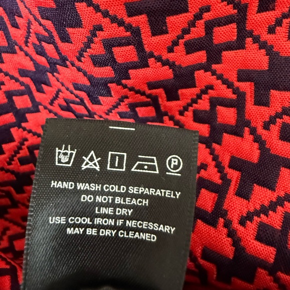 Lili Wang for Lili's Closet Geojacquard
Dress from Anthropologie size 4 - Picture 6 of 7